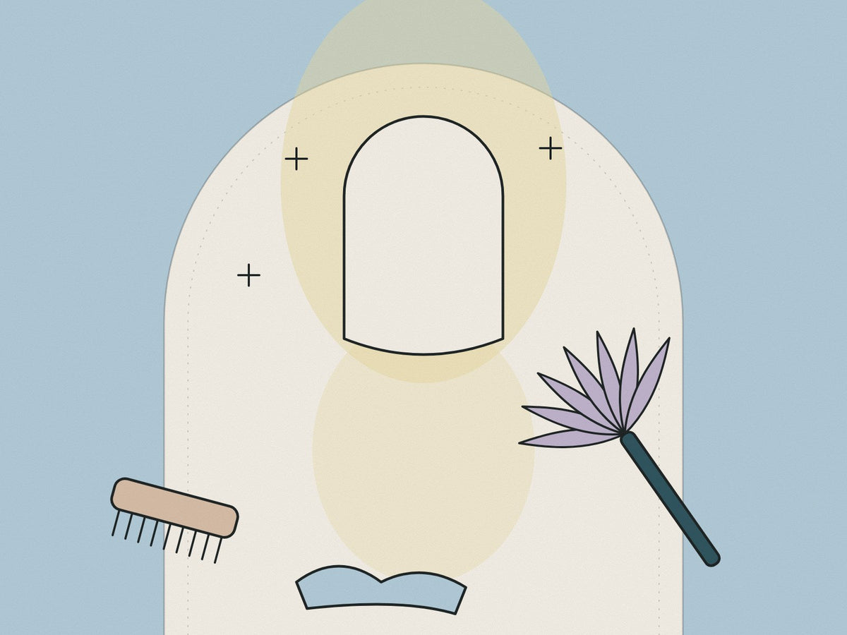 Flare illustration of a plaster wall light with a feather duster and soft brush