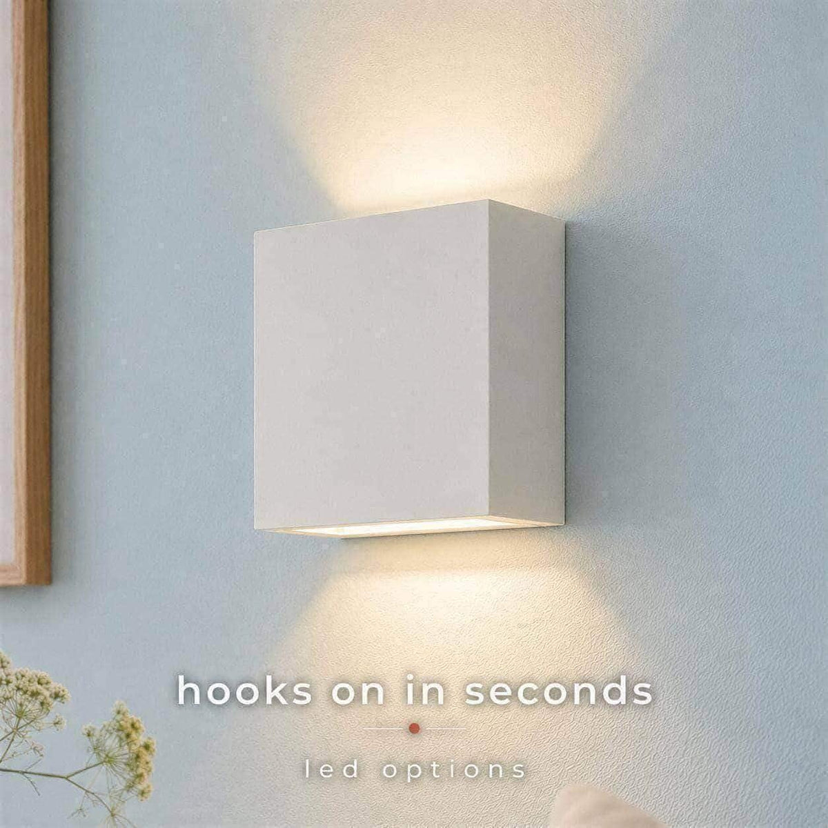 Livia Wall Light