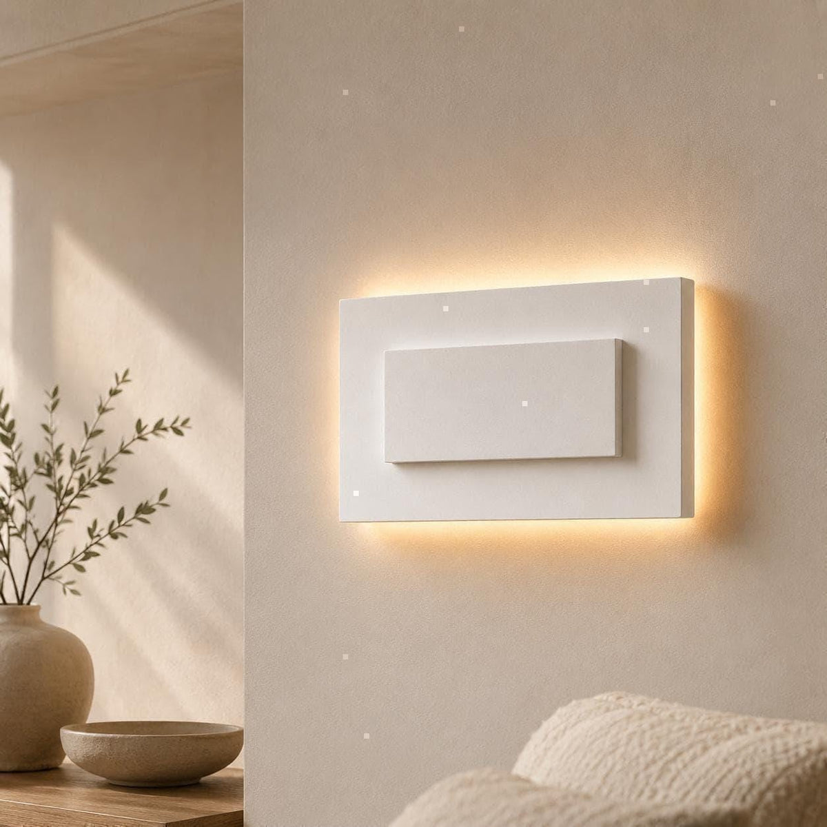 Caesar Wall Light