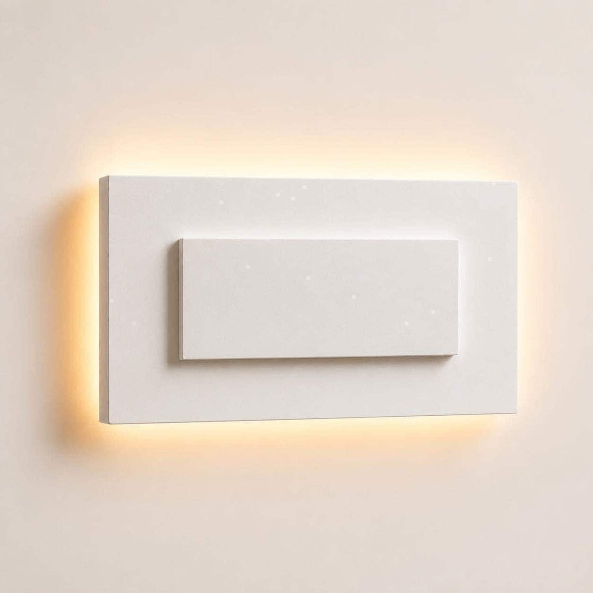 Caesar Wall Light