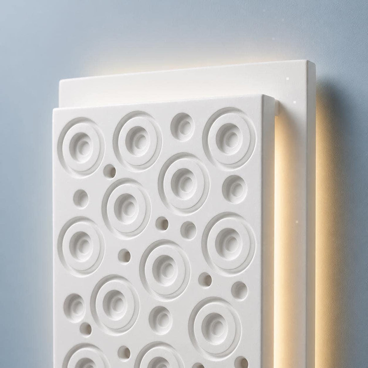 Oculus Wall Light