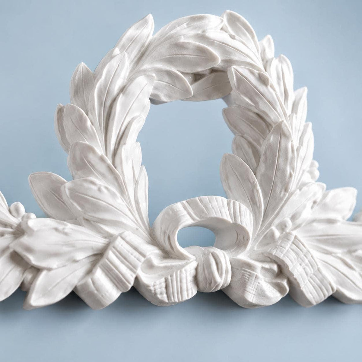 Laureate Overdoor Pediment