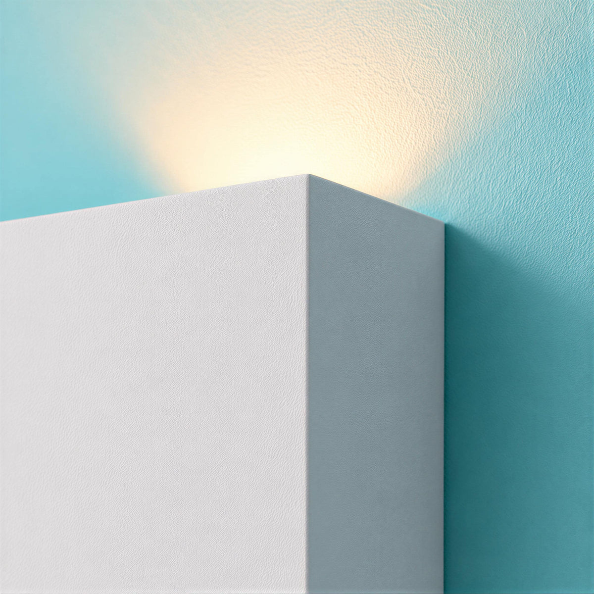 Livia Wall Light